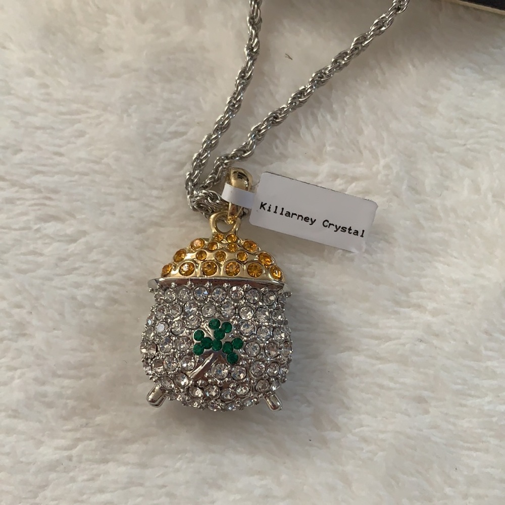 Killarney Crystal necklace - pot O’ gold